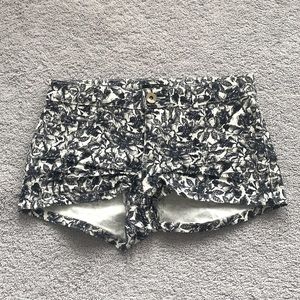 H&M Floral Patterned Denim Shorts
